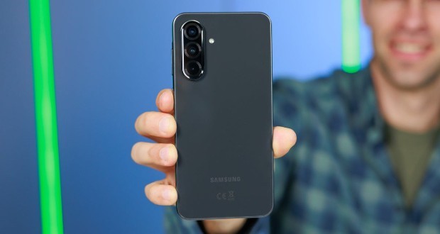 آپدیت پایدار One UI 8.0 برای گلکسی A36 سامسونگ منتشر شد