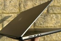 اپل شارژر را از جعبه مک بوک پرو M5 حذف کرد