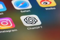 اعتراف تکان‌دهنده OpenAI؛ هر هفته میلیون‌ها نفر با ChatGPT درباره خودکشی صحبت می‌کنند