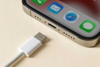 پس از شارژر، حالا قرار است کابل‌های USB هم از جعبه گوشی‌ها حذف شوند!
