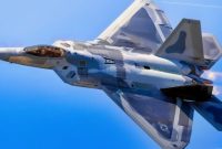 جنگنده F-22 سوپر رپتور در راه است؛ پل استراتژیک آمریکا برای گذار به جنگنده‌های نسل ششم