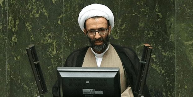 هشدار نماینده مجلس درباره نقش تلگرام و واتساپ در جنگ اطلاعاتی