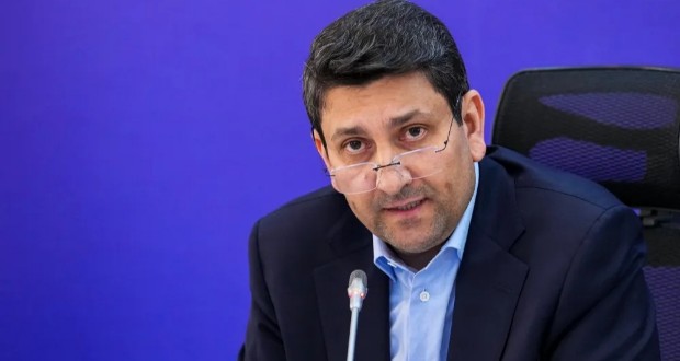 وزیر ارتباطات خطاب به مخالفان بازگشایی: اینترنت در دو پیامرسان خلاصه نمیشود وزیر ارتباطات خطاب به مخالفان بازگشایی: اینترنت در دو پیامرسان خلاصه نمیشود