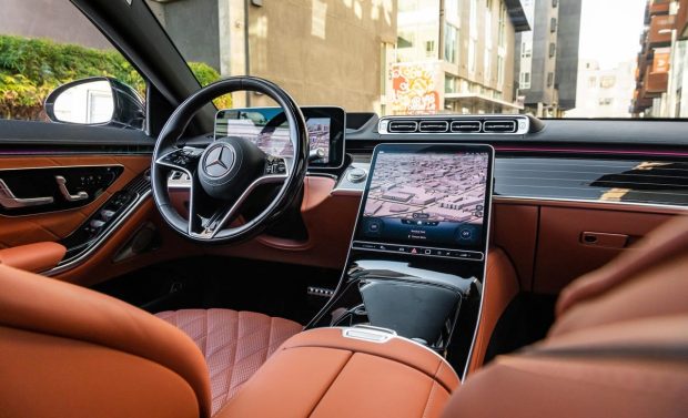 نمای داشبورد مرسدس&zwnj; بنز S450 وارداتی
